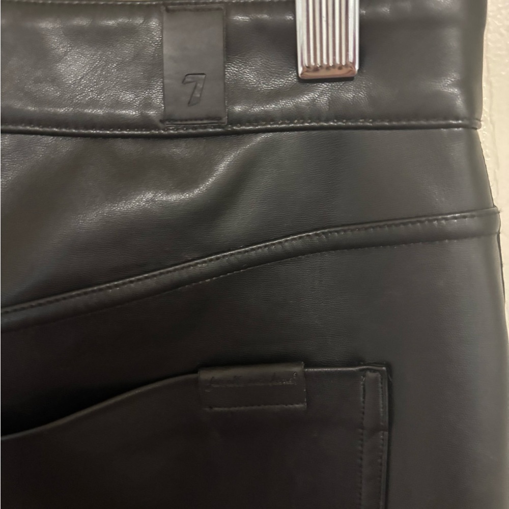 7 For All Mankind Faux Leather High‑Rise Flare Pants Black Size 27 - Picture 6 of 8